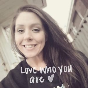 Meet your Posher, Meaghan